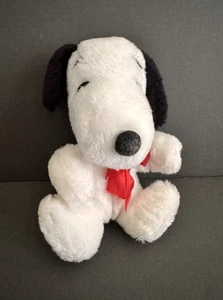 "De colección Snoopy perro peluche cacahuetes animal rojo arco 6"" sentado" - Imagen 1 de 5