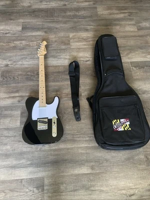 Black Electric Guitar Six String Aria Pro II 615 Frontier ￼ - Image 1 of 4