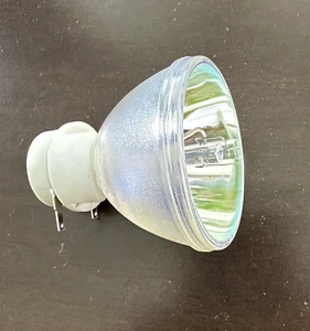New Projector Lamp Bulb UHP 240/170W 0.8 for OPTOMA UHD30 UHD50X - Picture 1 of 2