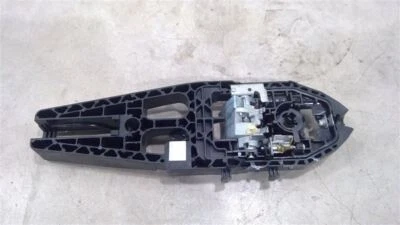 Manija de puerta exterior delantera derecha Ford Fusion 2016-2020 OEM EM2B-R224N02-BB  Foto 1 de 4