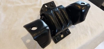 ( 1 ) 1973-1975 FORD MUSTANG COUGAR TORINO RANCHERO MOTOR MOUNT ORIGINAL - Image 1 of 4
