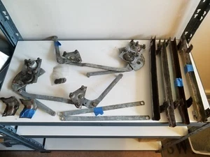 Triumph Spitfire Complete set Window Regulator Guide & Stops MKIV/1500 - Picture 1 of 1