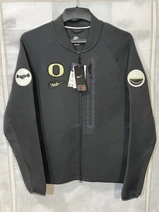 Nike Oregon Ducks Football Team Issued Tech Fleece Jacket Full Zip M Medium NWT - Picture 1 of 9