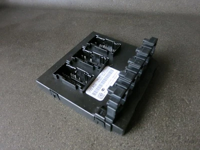 Skoda Octavia Mk2 2004-13 Body Control Module BCM 1K0937087 - Image 1 of 4