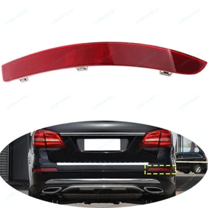 Right Rear Bumper Reflector Fit For Mercedes Benz W166 GL GL350 GL450 GL550 GLS - Picture 1 of 4