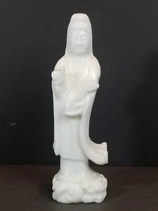 White Jade Figure Of GUANYIN - Late QING DYNASTY, Early 20TH Century - Picture 1 of 9