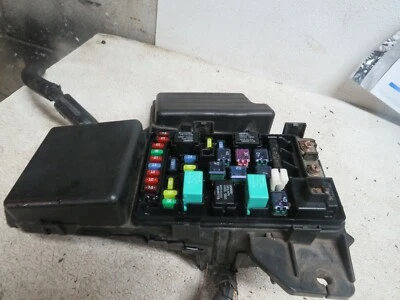 04 本田雅阁保险丝盒发动机保险丝座  — 第 1/4 张图片