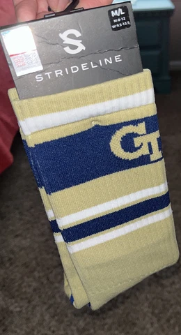 NCAA Georgia Tech Yellow Jackets Crew Socks: Men’s Sz 8-12 & Women’s Sz 9.5-13-5 Cover
