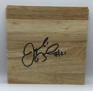 Jacqueline Batteast autograph signed 6 by 6 inch parquet floorboard SHOCK - Picture 1 of 1