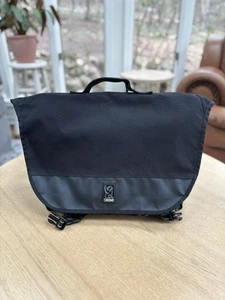 Chrome Industries Buran 1 Messenger Bag 2014 - Zippered 15” Padded Laptop Sleeve - Picture 1 of 15