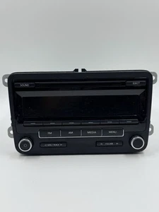 2012-15 VW Delphi AM FM Radio DE2-DDM PN 1K0 035 164 D Jetta, Passat Black *OEM* - Picture 1 of 10