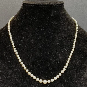 COLLANA PERLE AKOYA oro 14k W vintage avorio filo graduato AAA nodi lucentezza 21" - Foto 1 di 9
