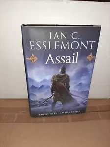 Assail Ian Esslemont 1st US Printing Hardcover Malazan Empire - Imagen 1 de 6