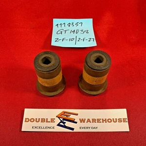 NOS 9778357 Control Arm Bushing GT14038 2-F-10 2-F-27 SET OF TWO - Imagen 1 de 3