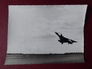 1968 PHOTO AVION DASSAULT MIRAGE III ARMEE DE L'AIR BA.102 DIJON LONGVIC - Imagen 1 de 2