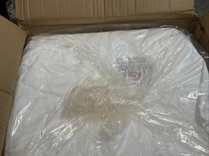 Kleenguard 3894103 25 white coveralls Size 2XL Hooded In a Box - Picture 1 of 4