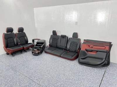 2020 Ram 1500 Rebel Seats Center Console Door trim panels Steering wheel 865339 - Imagem 1 de 4