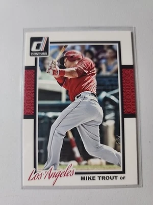 2014 Donruss Series 2 #301 Mike Trout Los Angeles Angels Baseball Card  mint - Image 1 of 2