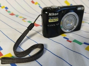 Nikon Coolpix A10 16.1MP Digital Camera Black Tested With 16GB SD Card - Picture 1 of 12