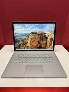 Microsoft Surface Book 3 15" i7 1065G7 1,3 GHz 16 GB RAM 256 GB SSD Windows 11 Pro - Foto 1 di 12