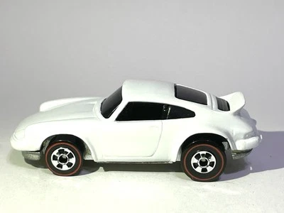 Hot Wheels «СДЕЛАННЫЙ НА ЗАКАЗ» 1974 Porsche Carrera P-911 ГОНОЧНЫЙ БЕЛЫЙ КАК НОВЫЙ REDLINE - Изображение 1 из 4