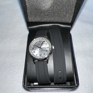 Gossip Silver Tone Watch Black Silicone Band 6"-7.75" New Battery Never Worn - Picture 1 of 9