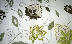 French Designer PLACE VENDOME Brocade 25" x 17" Fabric Sample For Pillow Crafts - Picture 1 of 2