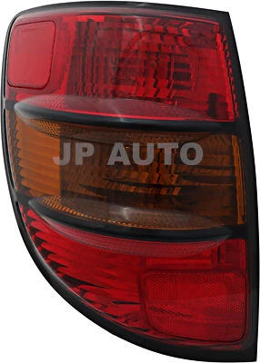 Lanterna traseira lateral driver Pontiac Vibe 2003-2008 - Imagem 1 de 4