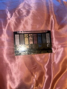 Cover Girl Make Up Palette, Lots Of Sparkly Amazing Colors,  - Picture 1 of 3