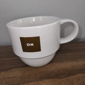 Dunkin Donuts Kaffeetasse Becher weiß mit braun Amerika läuft auf Dunkin - Bild 1 von 4