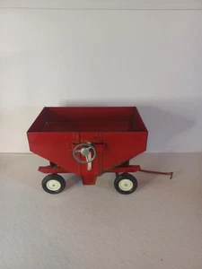 Vintage Ertl International Red Gravity Box Wagon 1/16  In Working Cond. - Picture 1 of 10