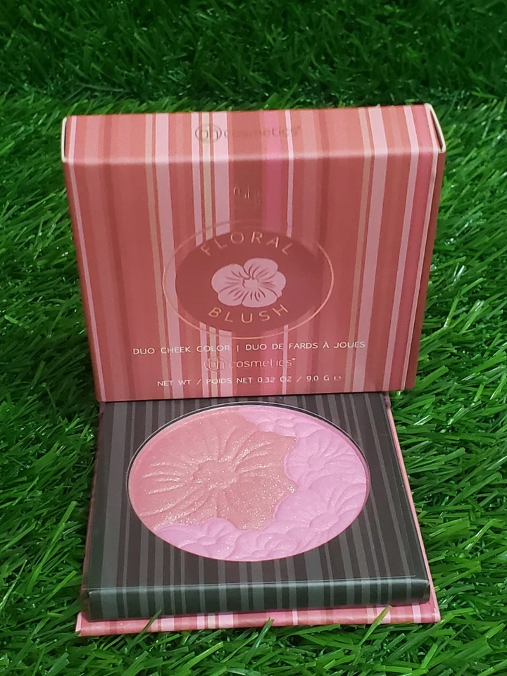 BH Cosmetics DUO CHEEK COLOR - HONOLULU HIDEAWAY - 9g/.32 oz - Image 1 of 4