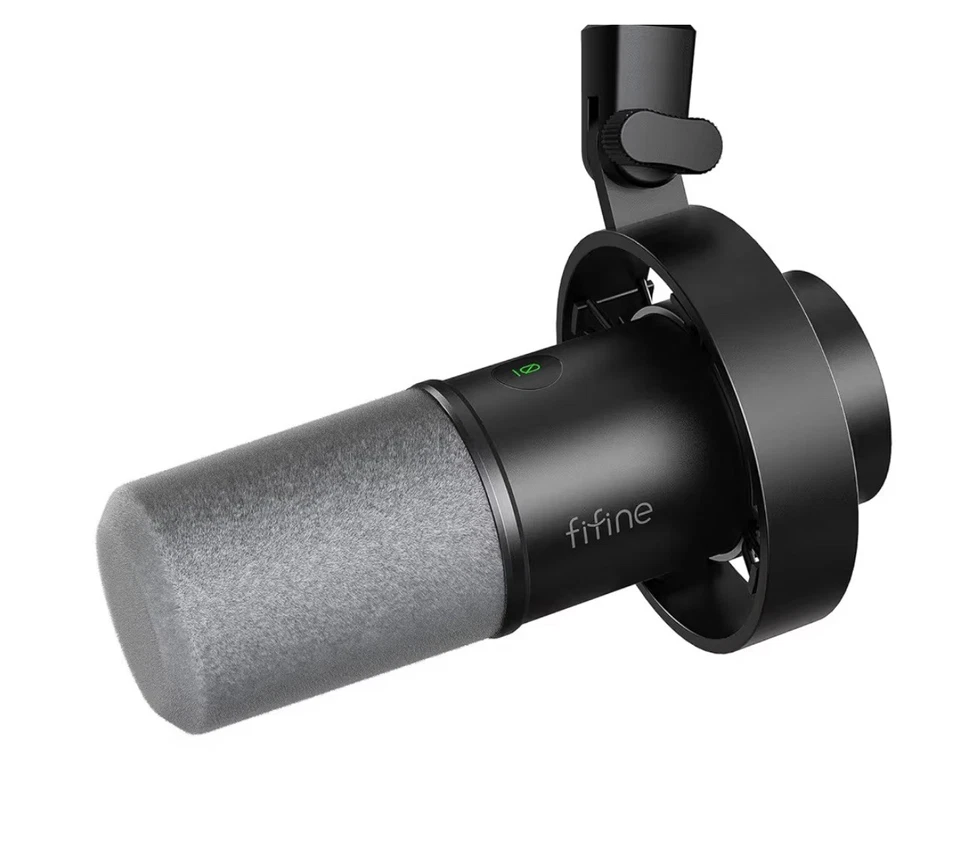 FIFINE Dynamic Microphone K688 XLR/USB Podcast Microphone No Box - Image 1 of 1