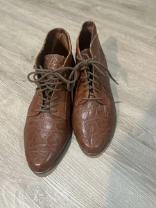 Vintage Rate Find 80s Leather Oxfords Made By The Leather Collection Size 8.5 - Picture 1 of 9