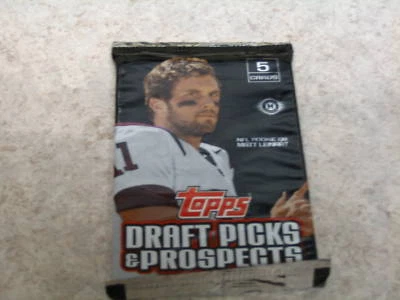 2006 Topps Draft Picks Football HOBBY Pack (Cutler Devin Hester Drew Jones RC)? - Image 1 of 4
