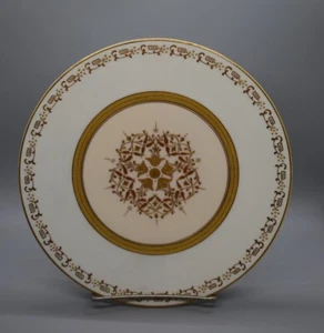 Royal Worcester 9" Plate Hand Painted Enameled Gold Decoration - Picture 1 of 9