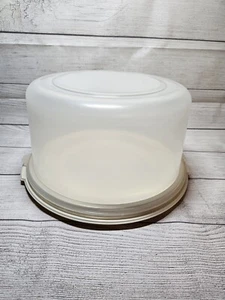 Vtg Rubbermaid Servin' Saver Angel Food Cake Storage Container w/ Snap Lid 0093 - Picture 1 of 16