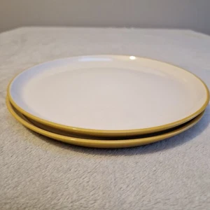 2x Tesco Aura Mustard/Yellow/Golden/Ochre Dinner Plates Stoneware 27cm Diameter - Picture 1 of 5