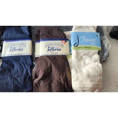 Socks 5 Pair Jefferies Socks 2 pr White Trouser, 2 pr Brown Uniform, 1 pr Blue U - Image 1 of 4