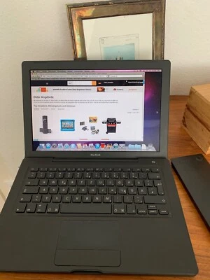 MacBook A1181, sehr guter Zustand, Farbe schwarz! - Bild 1 von 4