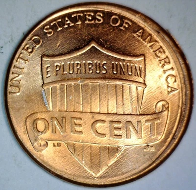 2015 Error OFF CENTER Shield Lincoln Cent Unc. / BU Details O/C Coin   FREE SHIP - Image 1 of 2