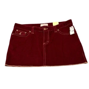 AEROPOSTALE CORDUROY SKIRT Stylish Burgundy Back Pockets Size 11/12 New - Picture 1 of 4