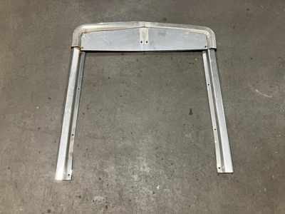 Grelha Kenworth W900L 1992-2020 - Usado | P/N NA - Imagem 1 de 4