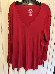 Torrid Red Super Soft Knits Womens Plus 0 Tunic Long Laced & Eyelet Sleeves XXL - Picture 1 of 4
