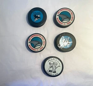 4 SAN JOSE SHARKS Vintage Hockey 1990's Pucks - One Autograph - Jeff Norton ? - Picture 1 of 3