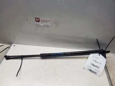 2012 - 2017 年,丰田普锐斯 V,掀背支柱,1.8,零件编号:68960-0W790 — 第 1/4 张图片