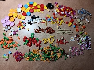 LEGO BULK LOT OF MINIFIGURE KITCHEN UTENSIL CUPS POTS FOOD MORE - Picture 1 of 3
