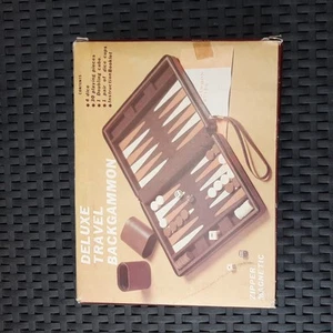 Vintage Deluxe Reise Backgammon im  Kunstleder Koffer mit  2 Würfelbecher  - Bild 1 von 11