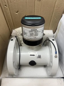 Neu! Siemens Sitrans F M MAG 8000 Elektromagnetisches Durchflussmesser 7ME6810-2YJ31-2AA1-Z - Bild 1 von 3