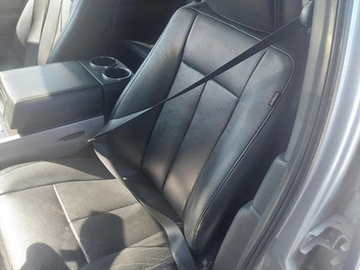 Used Front Left Seat Belt Front fits: 2016 Ford Expedition bucket seat driver re Foto 1 de 4